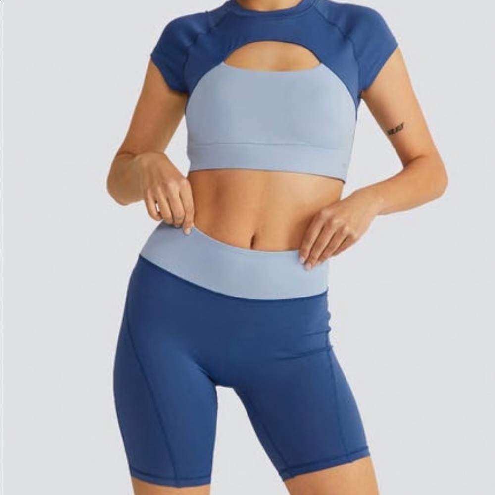 museonly one blue biker short set - Picture 5 of 6